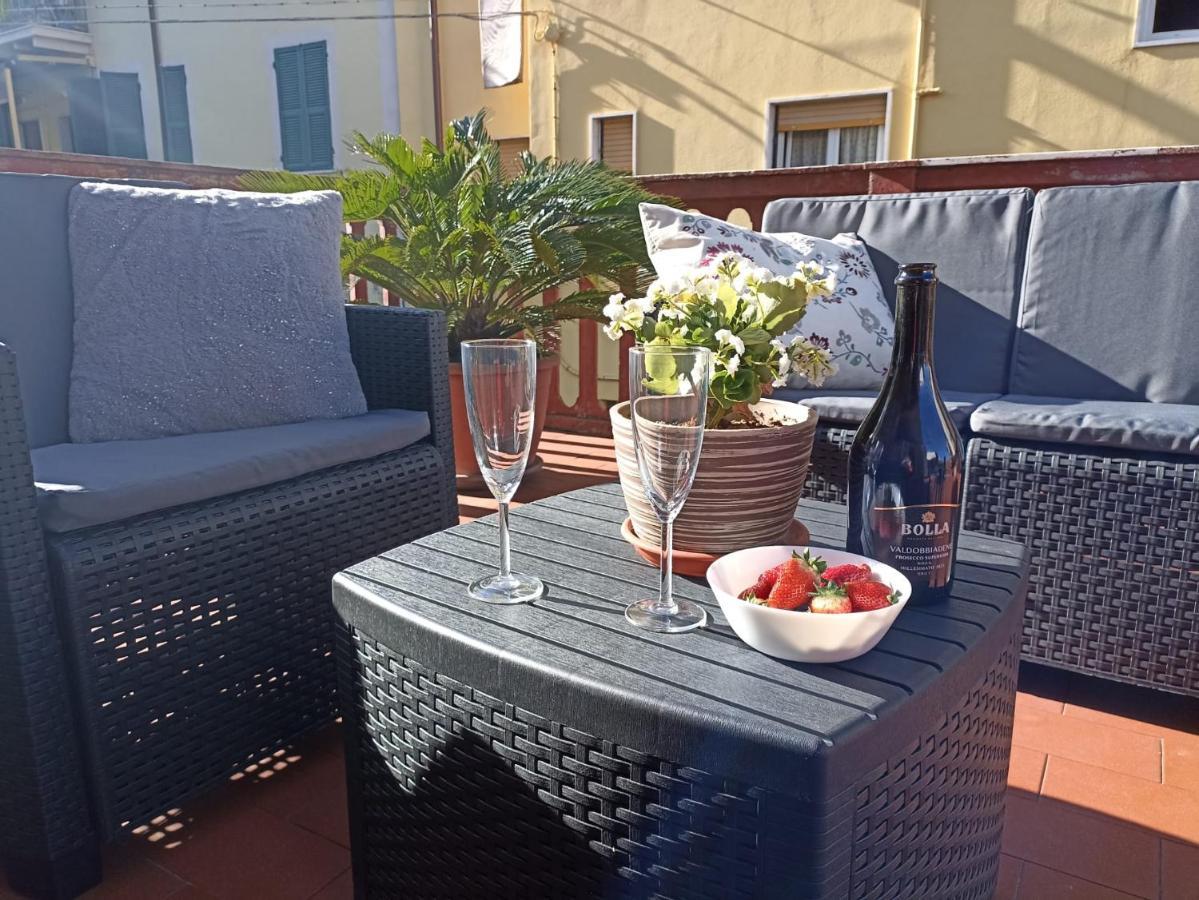La Casa Di Ele, Parcheggio Privato Gratuito Lejlighed La Spezia Eksteriør billede