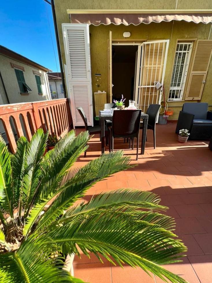 La Casa Di Ele, Parcheggio Privato Gratuito Lejlighed La Spezia Eksteriør billede